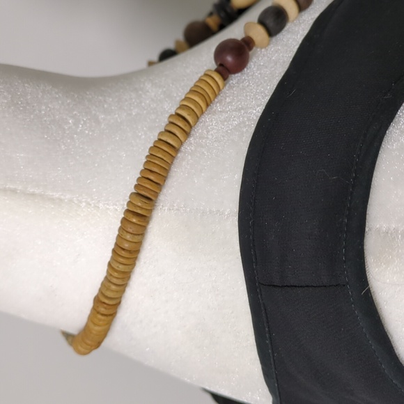 Vintage Eclectic Wood Beaded Necklace - Picture 12 of 13